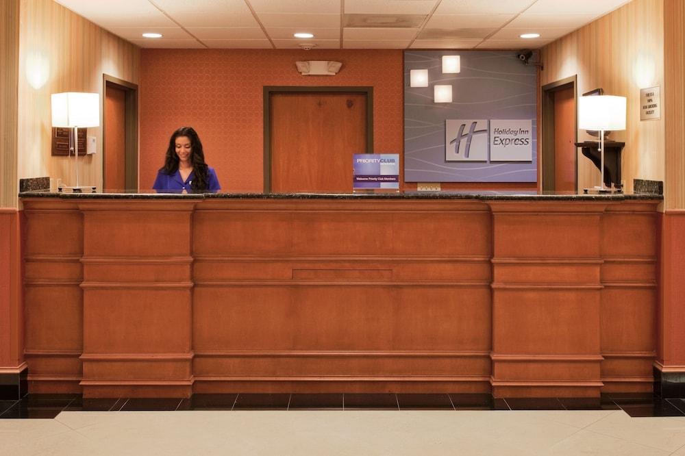 Holiday Inn Express & Suites Pembroke Pines-Sheridan St By Ihg Exterior foto